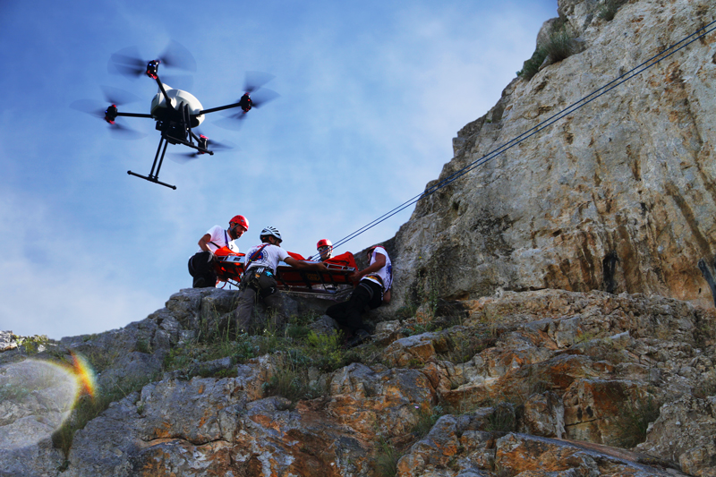 THE BEST DRONES FOR SEARCH AND RESCUE